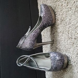 Mossimo, 7-1/2, silver glitter heels